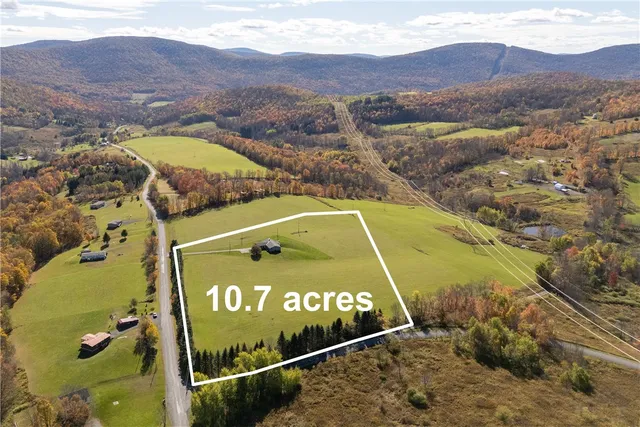 $539,000 | 1601 Narrow Notch Road, Stamford, NY 13788