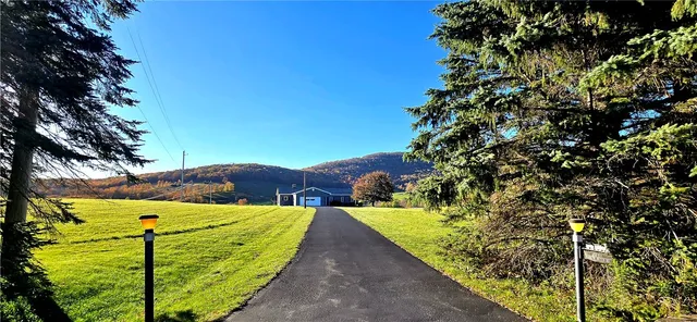 $539,000 | 1601 Narrow Notch Road, Stamford, NY 13788