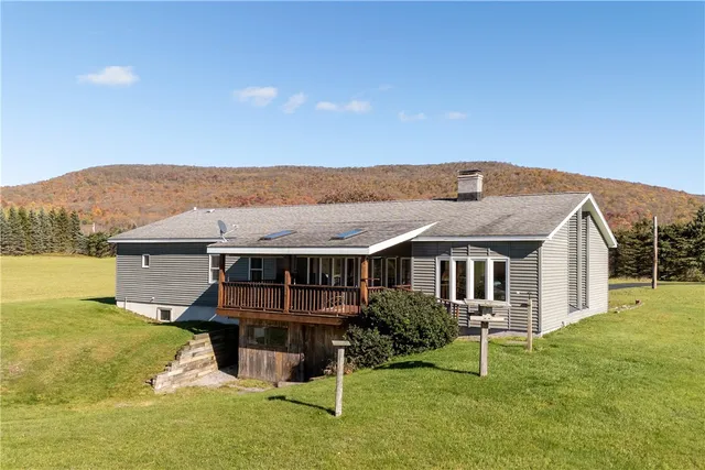 $539,000 | 1601 Narrow Notch Road, Stamford, NY 13788