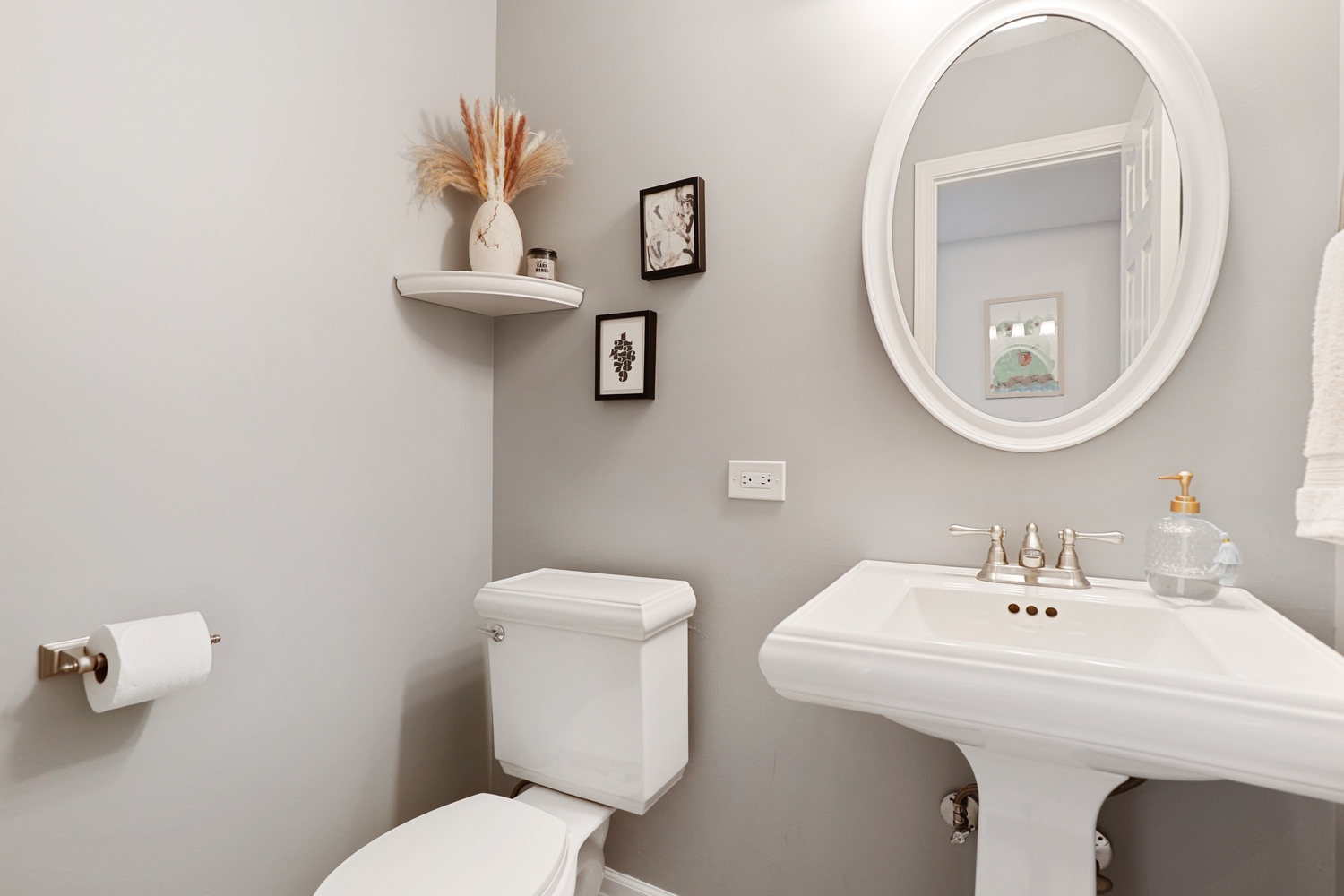 350 Pearson Circle Naperville, IL 60563 - Photo 12 of 32 a bathroom with a toilet a sink and mirror