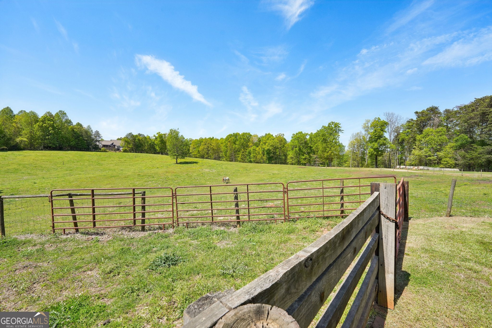 276 Barefoot Road Lula, GA 30554 - Photo 16 of 37