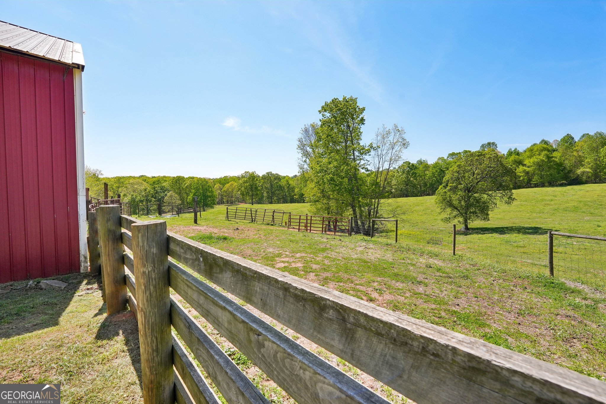 276 Barefoot Road Lula, GA 30554 - Photo 17 of 37