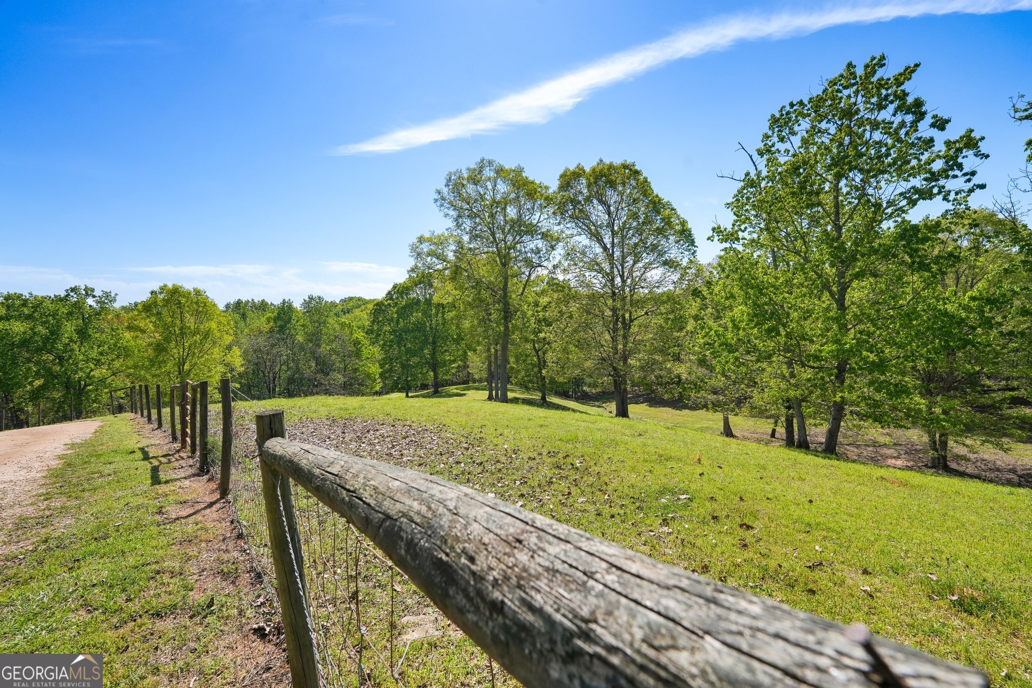276 Barefoot Road Lula, GA 30554 - Photo 6 of 37