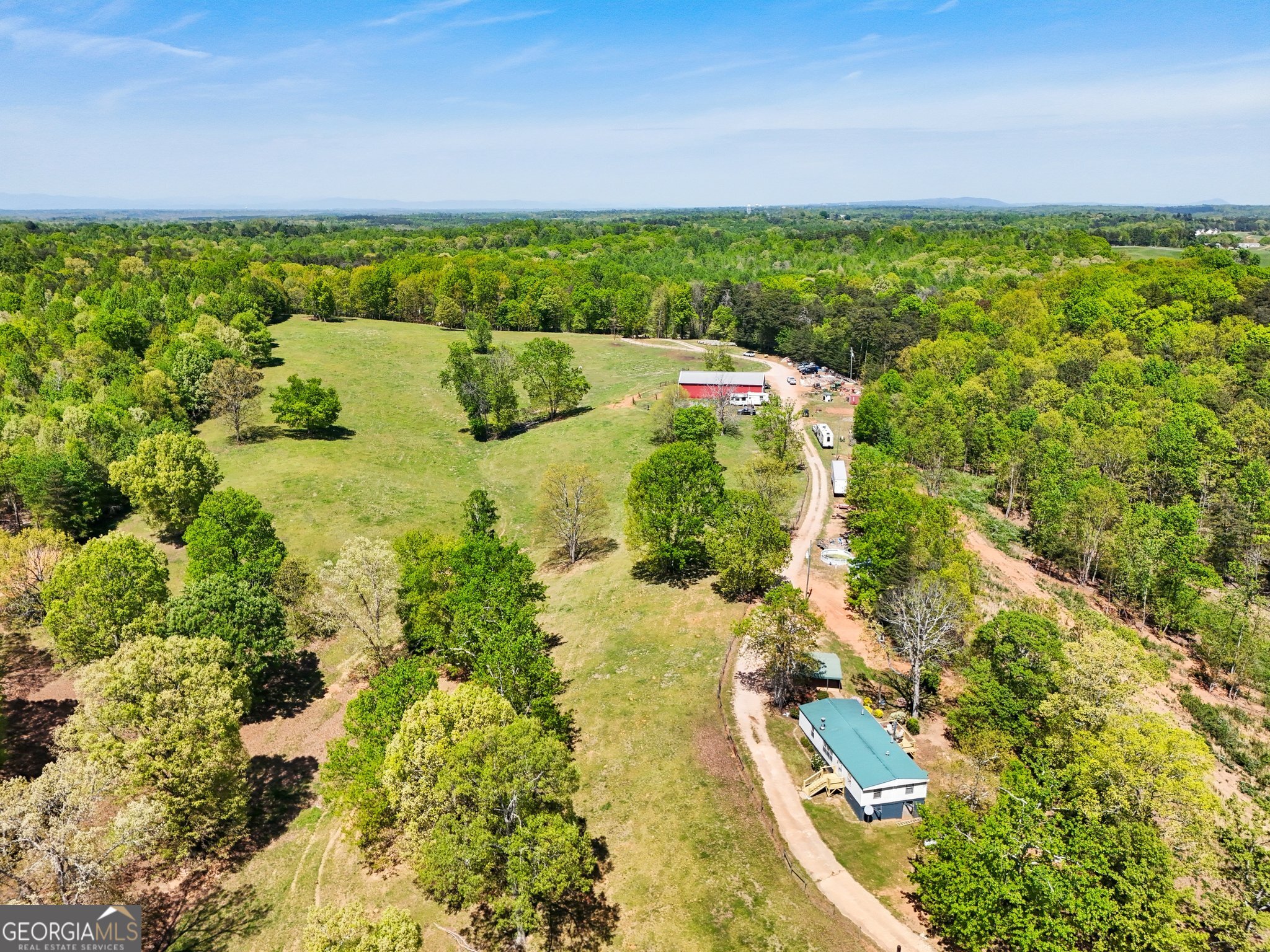 276 Barefoot Road Lula, GA 30554 - Photo 10 of 37