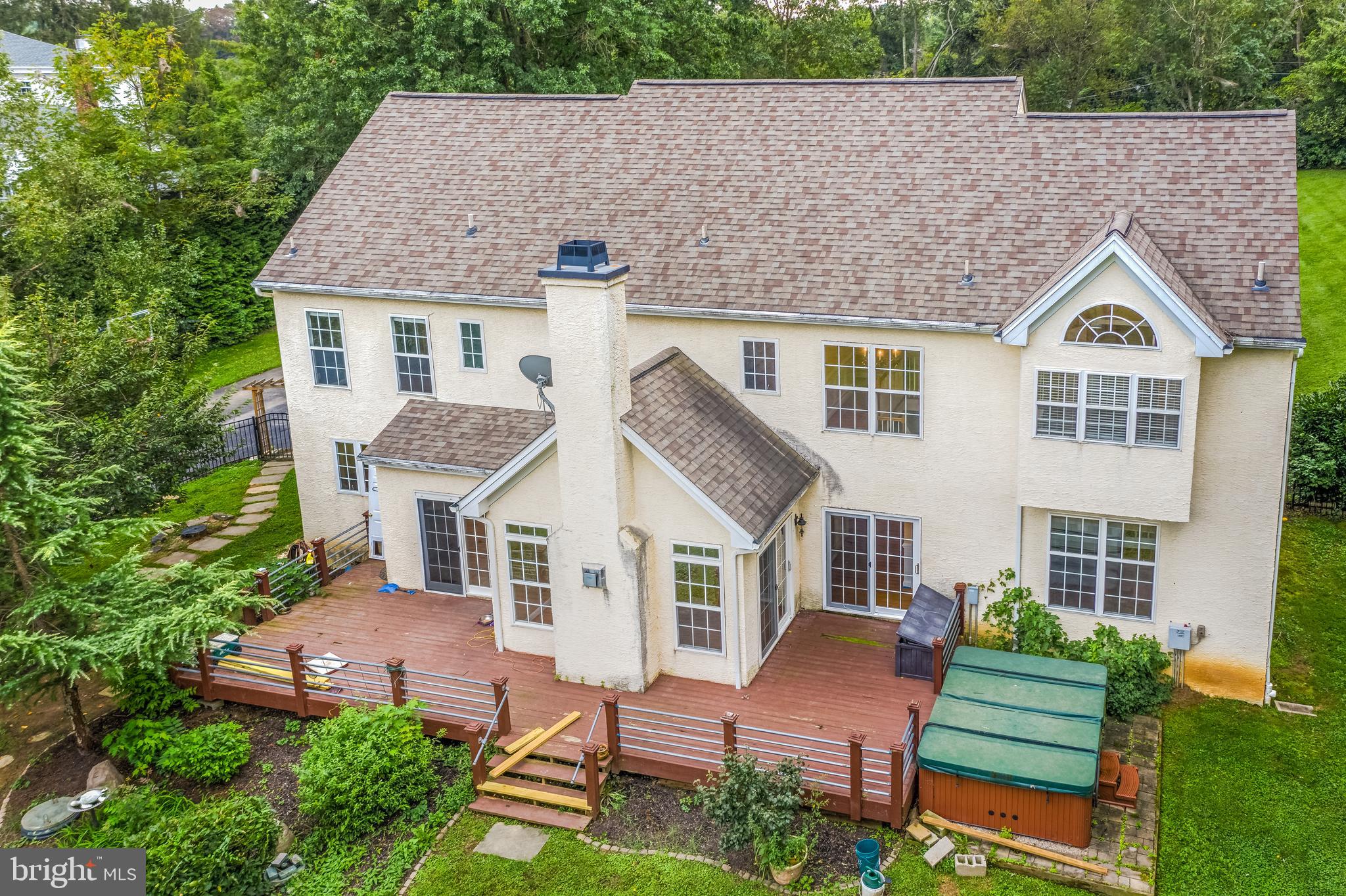 1063 Windy Knoll Road West Chester, PA 19382 - Photo 3 of 54