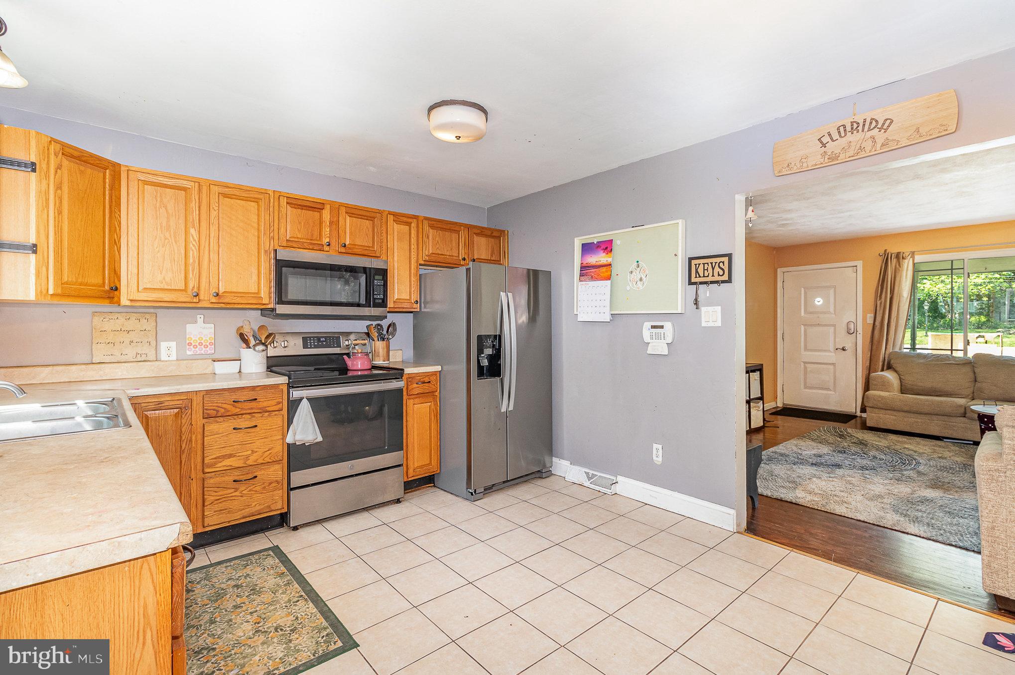 600 Burgundy Road Harrisburg, PA 17112 - Photo 8 of 28 Gallery Image 8