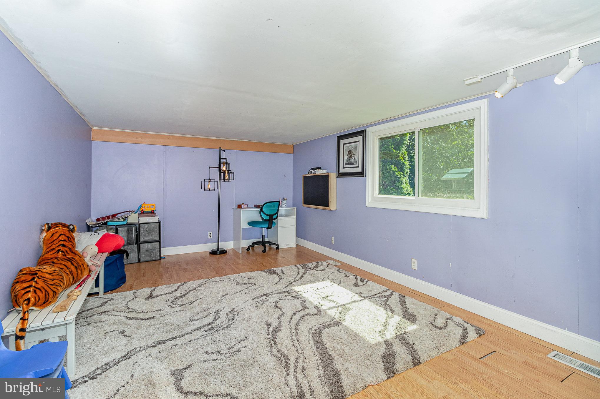 600 Burgundy Road Harrisburg, PA 17112 - Photo 10 of 28 Gallery Image 10