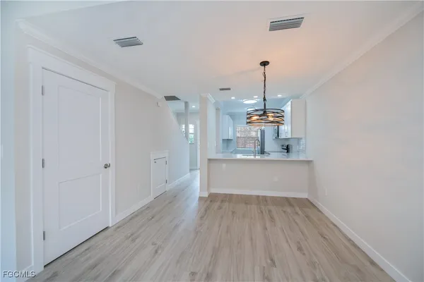 $1,900 | 3345 North Key Drive, Unit 46, North Fort Myers, FL 33903