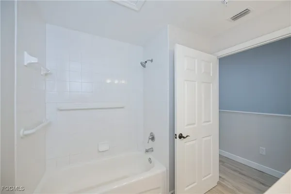 $1,900 | 3345 North Key Drive, Unit 46, North Fort Myers, FL 33903