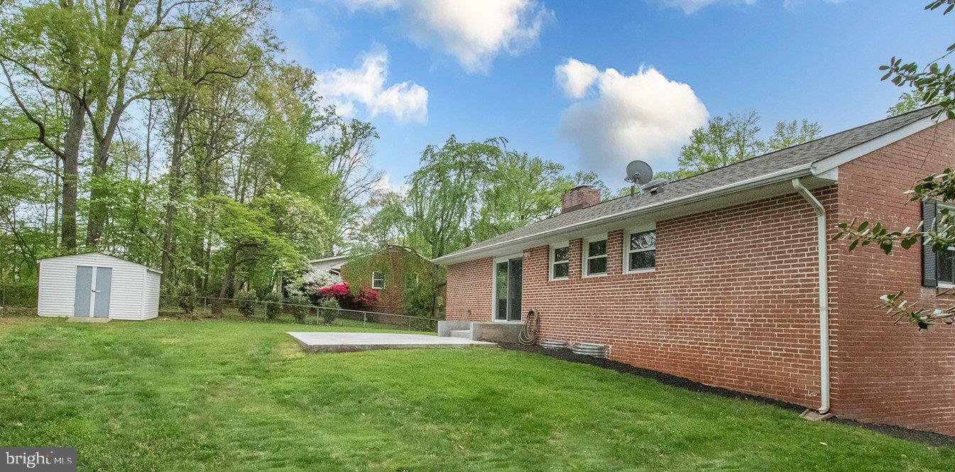 7503 Murillo Street Springfield, VA 22151 - Photo 3 of 24 Gallery Image 3
