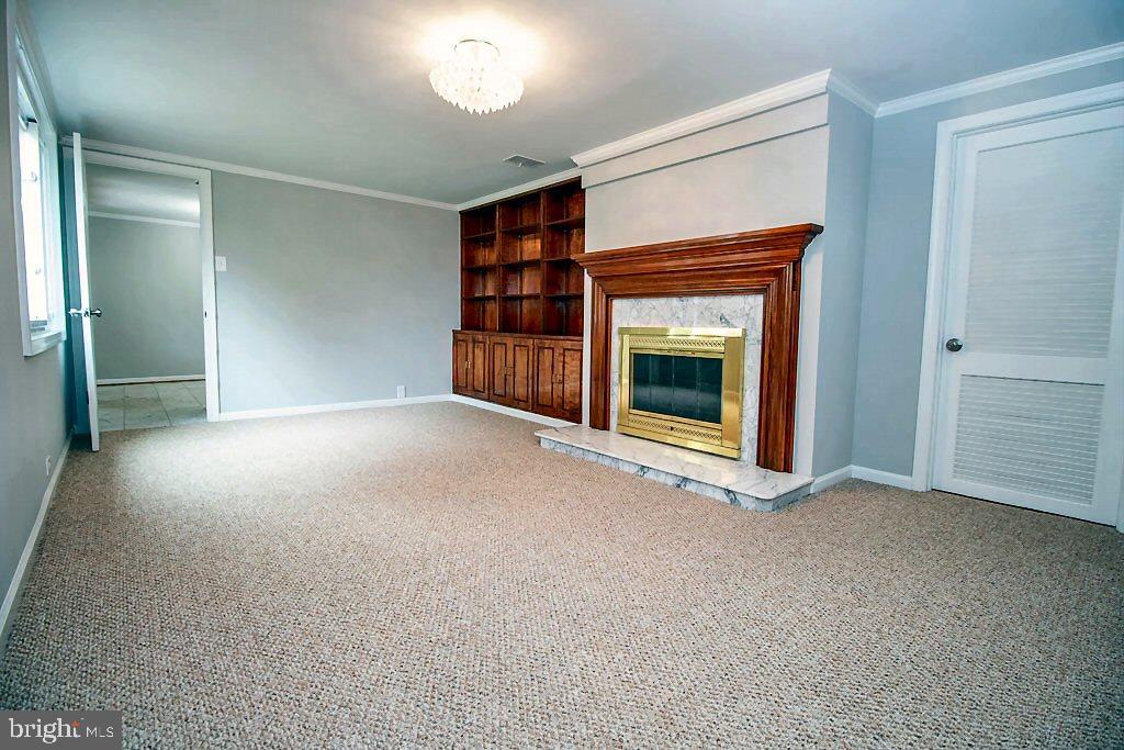 7503 Murillo Street Springfield, VA 22151 - Photo 7 of 24 Family Room