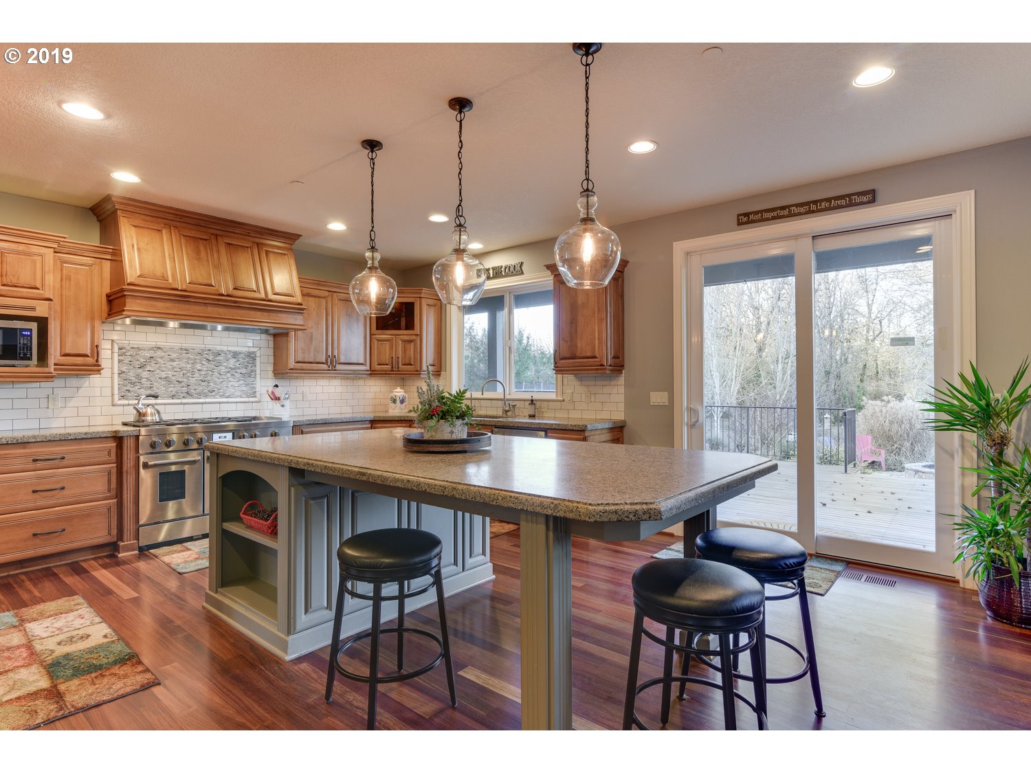 2595 Southwest Ek Road West Linn, OR 97068 - Photo 10 of 32 Gallery Image 10