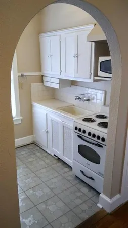 $995 | 5906 Oram Street, Unit 3, Dallas, TX 75206