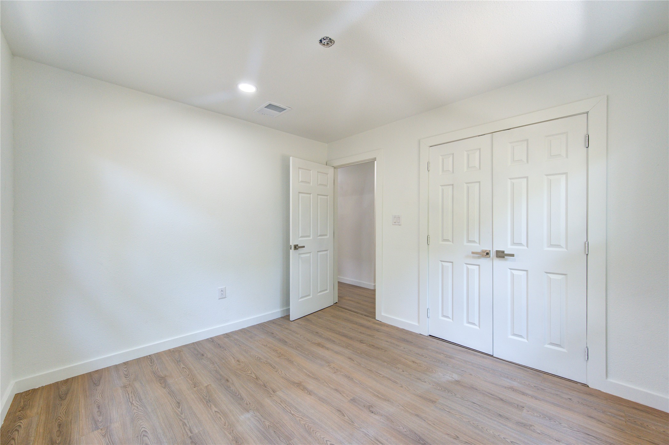 6725 Madrid Street Houston, TX 77021 - Photo 13 of 15