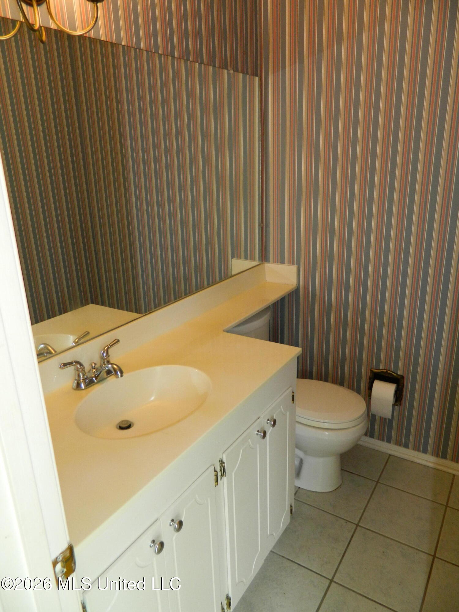 7888 Hilo Way Diamondhead, MS 39525 - Photo 16 of 49 1