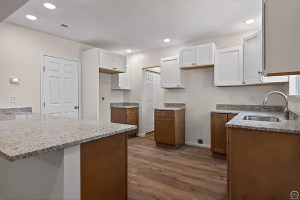 $169,900 | 391 Gertrude Street, Harveyville, KS 66431