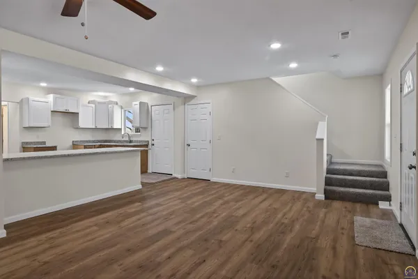 $169,900 | 391 Gertrude Street, Harveyville, KS 66431