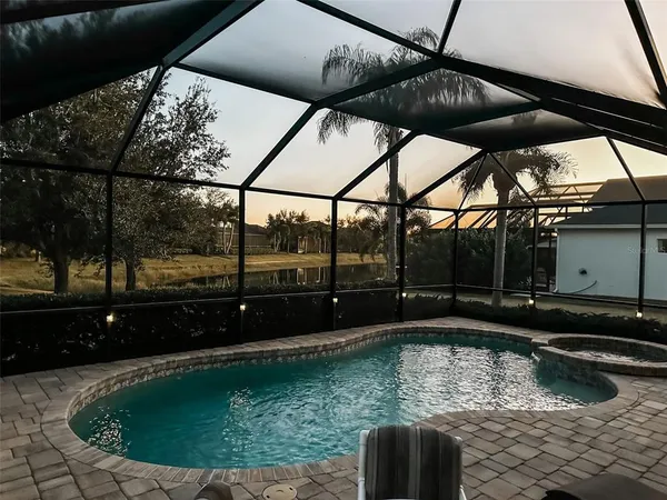 $800,000 | 12036 Longview Lake Circle, Bradenton, FL 34211