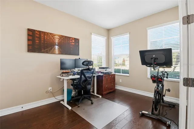 $800,000 | 12036 Longview Lake Circle, Bradenton, FL 34211