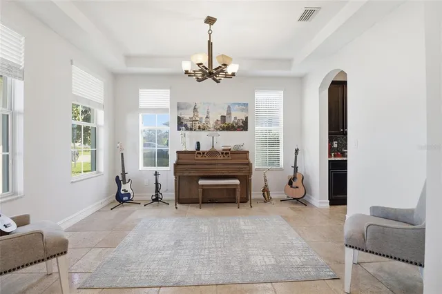 $800,000 | 12036 Longview Lake Circle, Bradenton, FL 34211