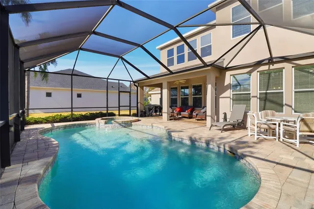 $800,000 | 12036 Longview Lake Circle, Bradenton, FL 34211