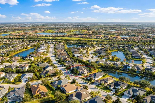 $800,000 | 12036 Longview Lake Circle, Bradenton, FL 34211