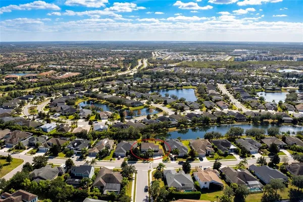 $800,000 | 12036 Longview Lake Circle, Bradenton, FL 34211