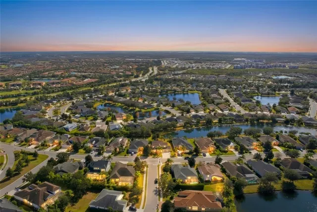 $800,000 | 12036 Longview Lake Circle, Bradenton, FL 34211