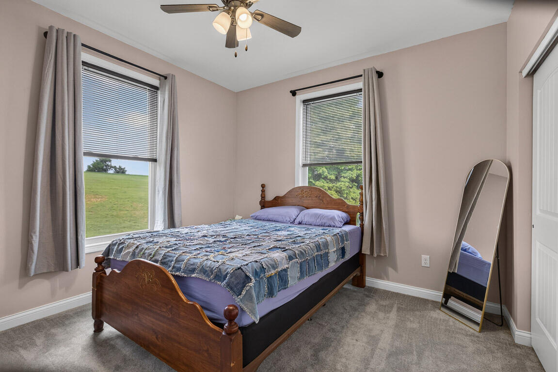 13934 Peach Grove Road California, KY 41007 - Photo 16 of 25 Bed2
