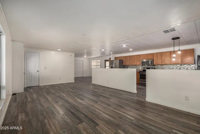 $69,000 | 2650 West Union Hills Drive, Unit 82, Phoenix, AZ 85027