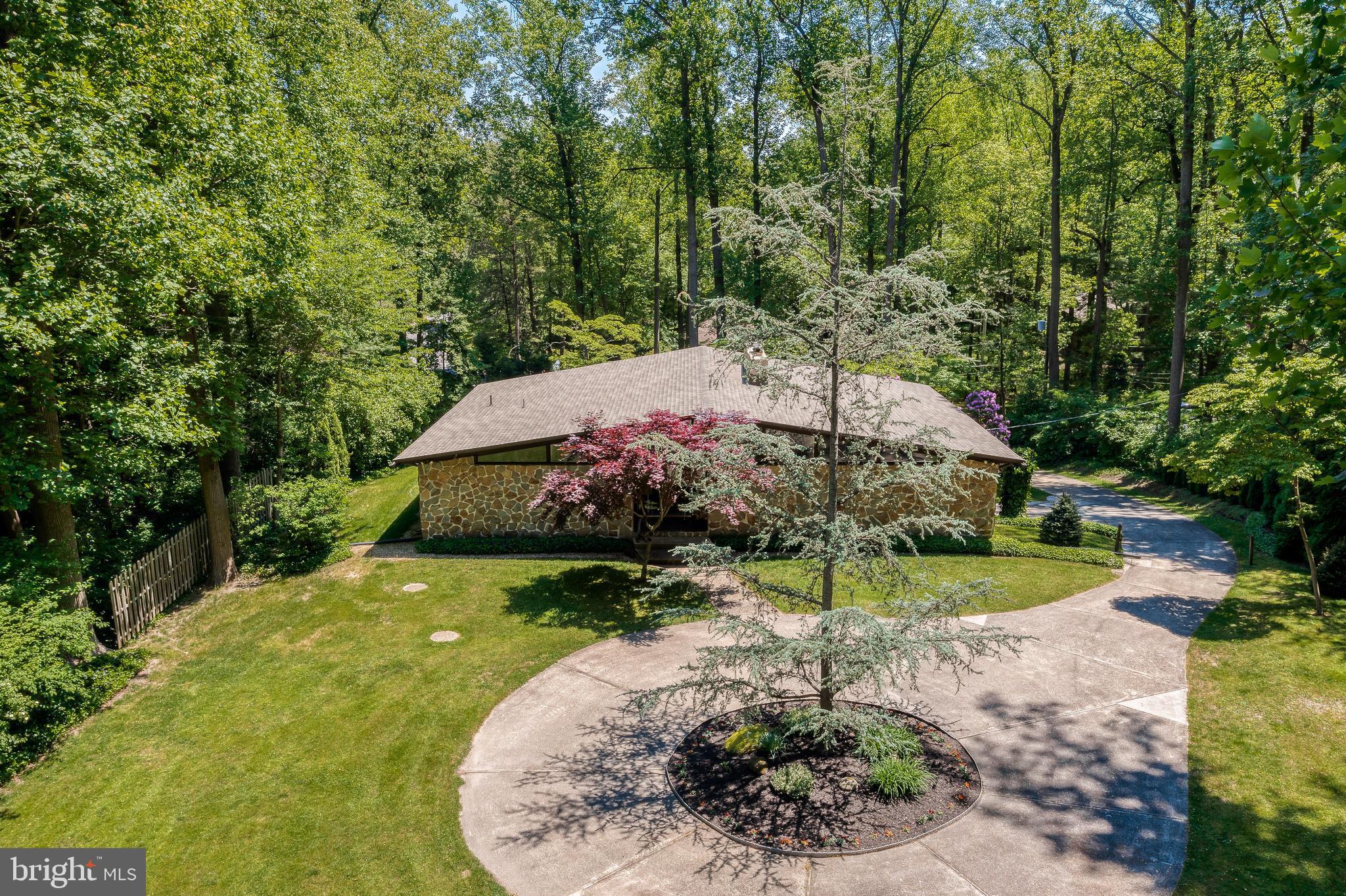 14 Springhill Road Mantua, NJ 08051 - Photo 8 of 64 Drone view of front