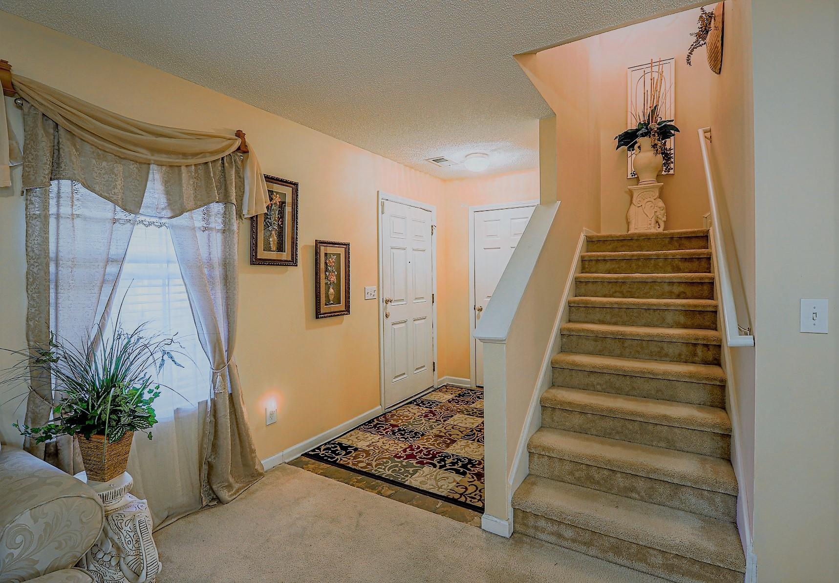 7918 New Ryder Road North Charleston, SC 29406 - Photo 4 of 31 rh1HHMGw (2)