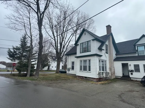 $228,000 | 135 Cross Street, Pittsfield, ME 04967