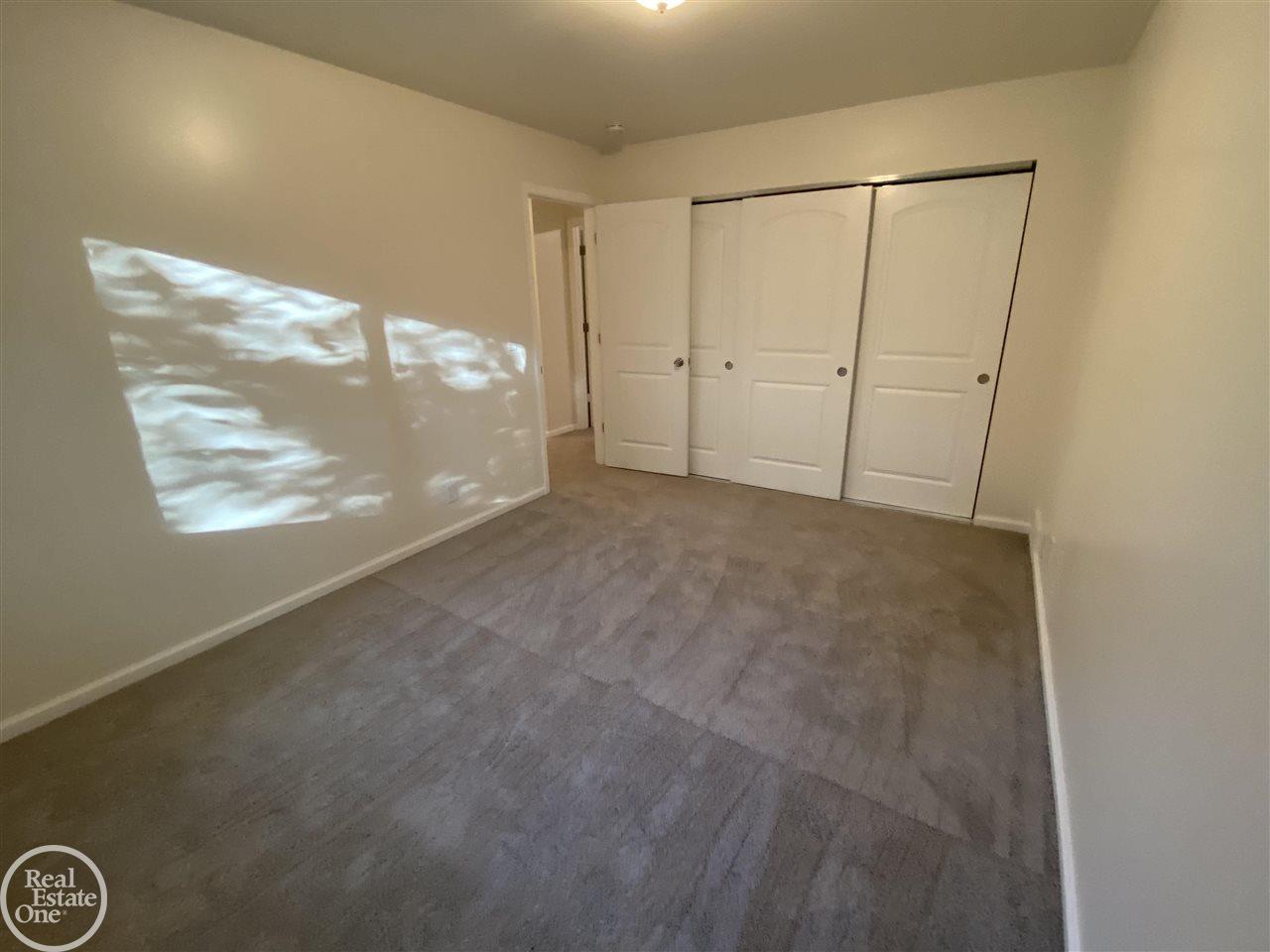 1501 Rochingham Drive Rochester Hills, MI 48309 - Photo 46 of 59
