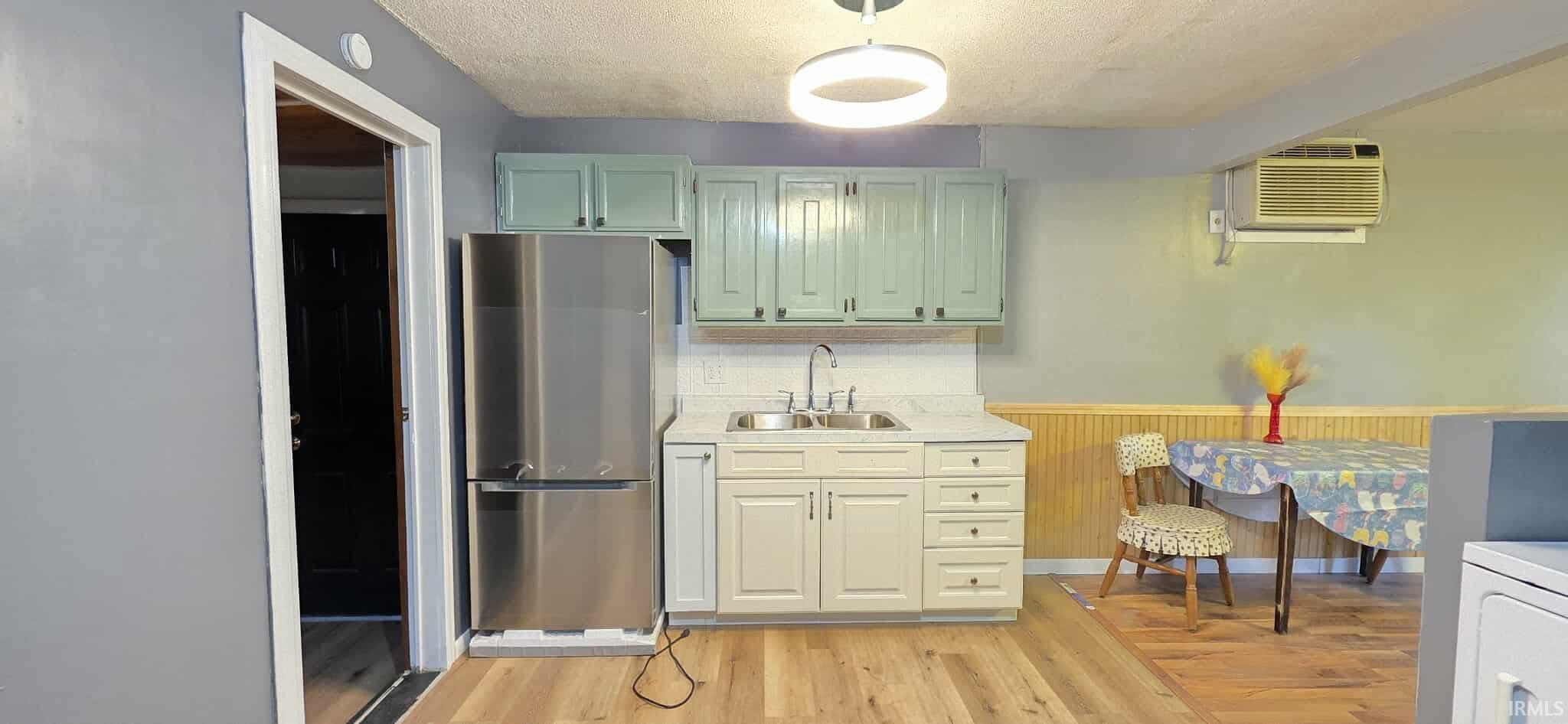 4602 Reed Street Fort Wayne, IN 46806 - Photo 8 of 19