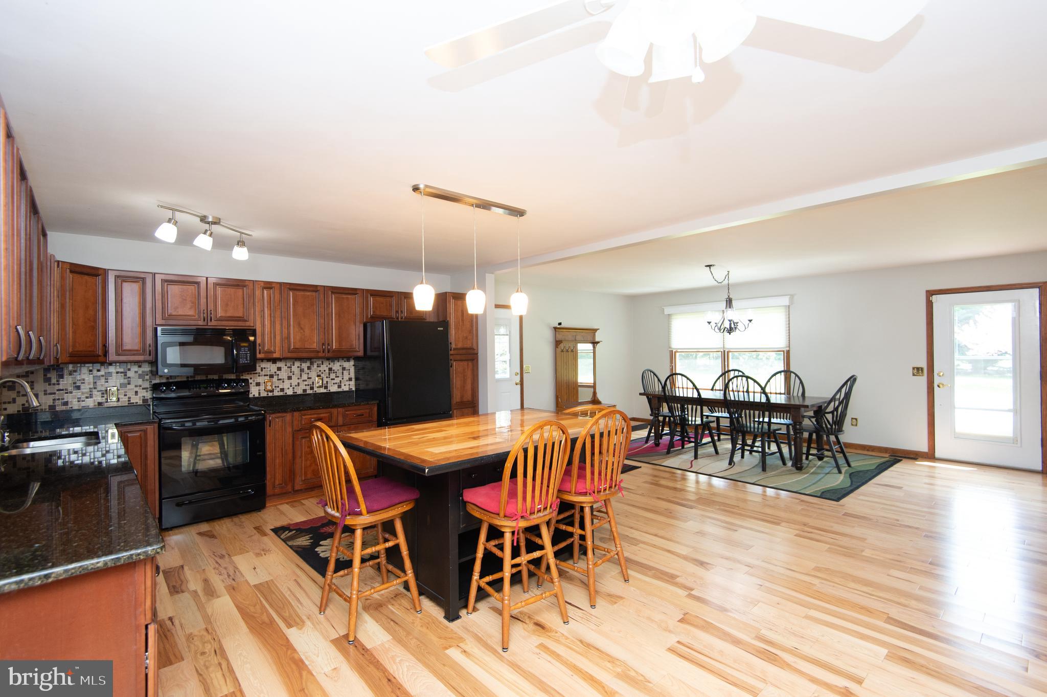 8452 Harmony Road Denton, MD 21629 - Photo 5 of 39