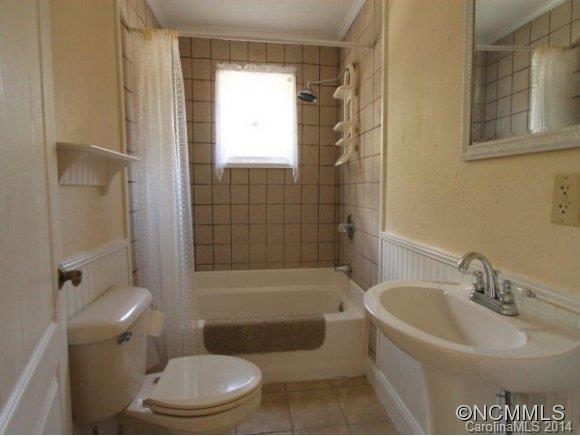 1435 Max Thompson Road Canton, NC 28716 - Photo 16 of 23