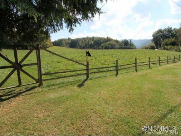1435 Max Thompson Road Canton, NC 28716 - Photo 23 of 23