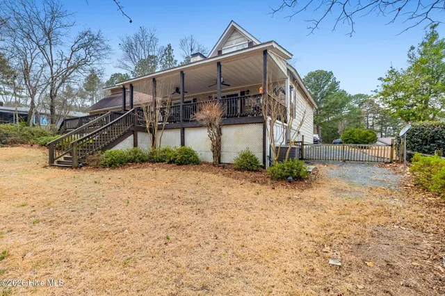 $459,900 | 106 Scuppernong Court, Seven Lakes, NC 27376