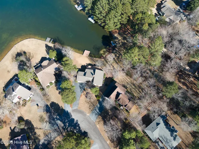 $459,900 | 106 Scuppernong Court, Seven Lakes, NC 27376