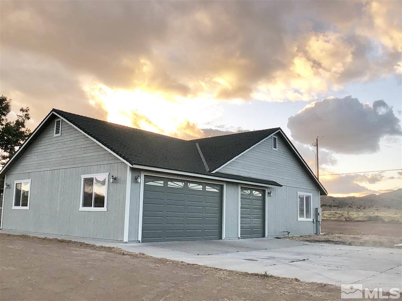 10205 Placerville Road Reno, NV 89508 - Photo 4 of 40 a view of garage yard