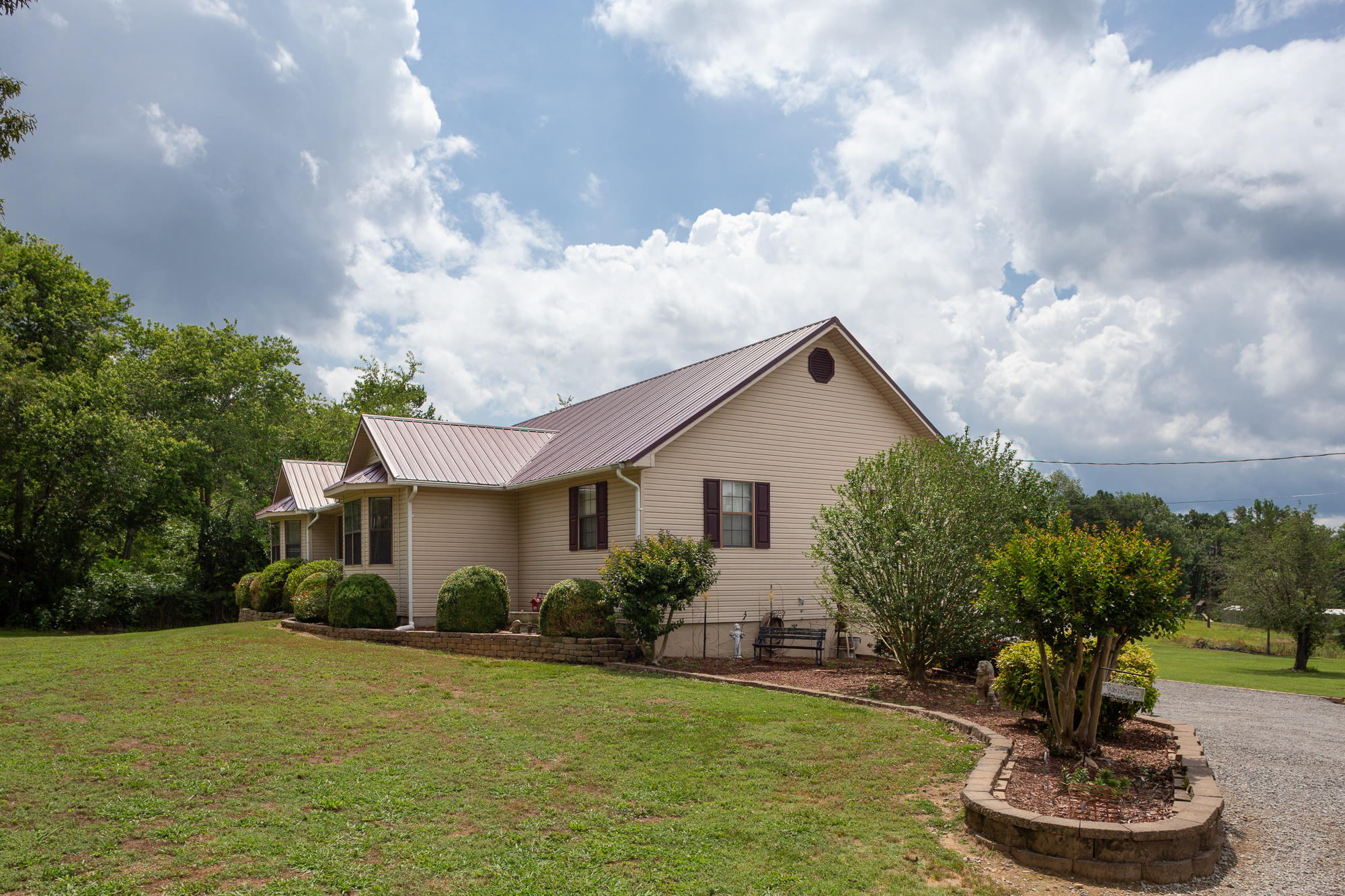 1549 Porter Road Trenton, GA 30752 - Photo 3 of 61 20200622_1549Porter_025
