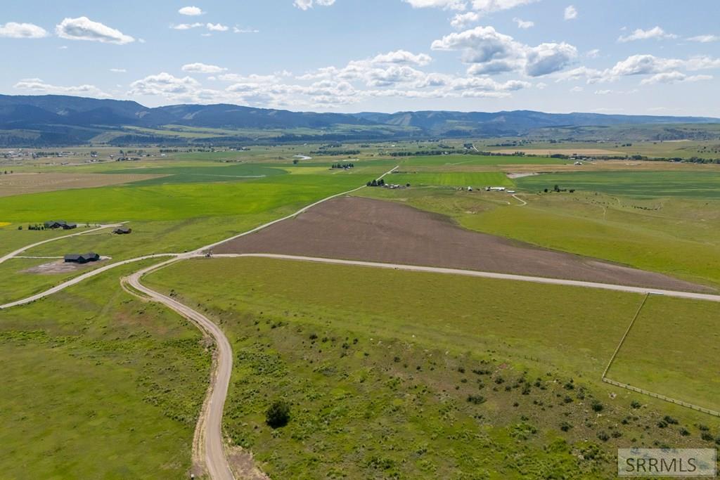 L2-b1 L2-b1 Grand View Heights Swan Valley, ID 83449 - Photo 4 of 6