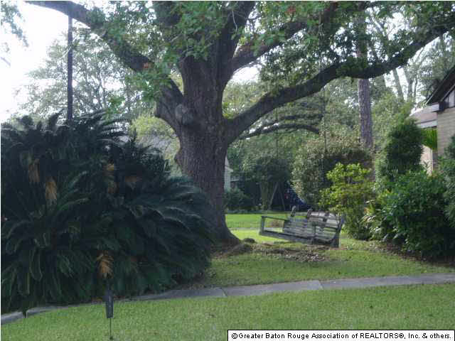 1725 April Street Baton Rouge, LA 70808 - Photo 3 of 6 Gallery Image 3