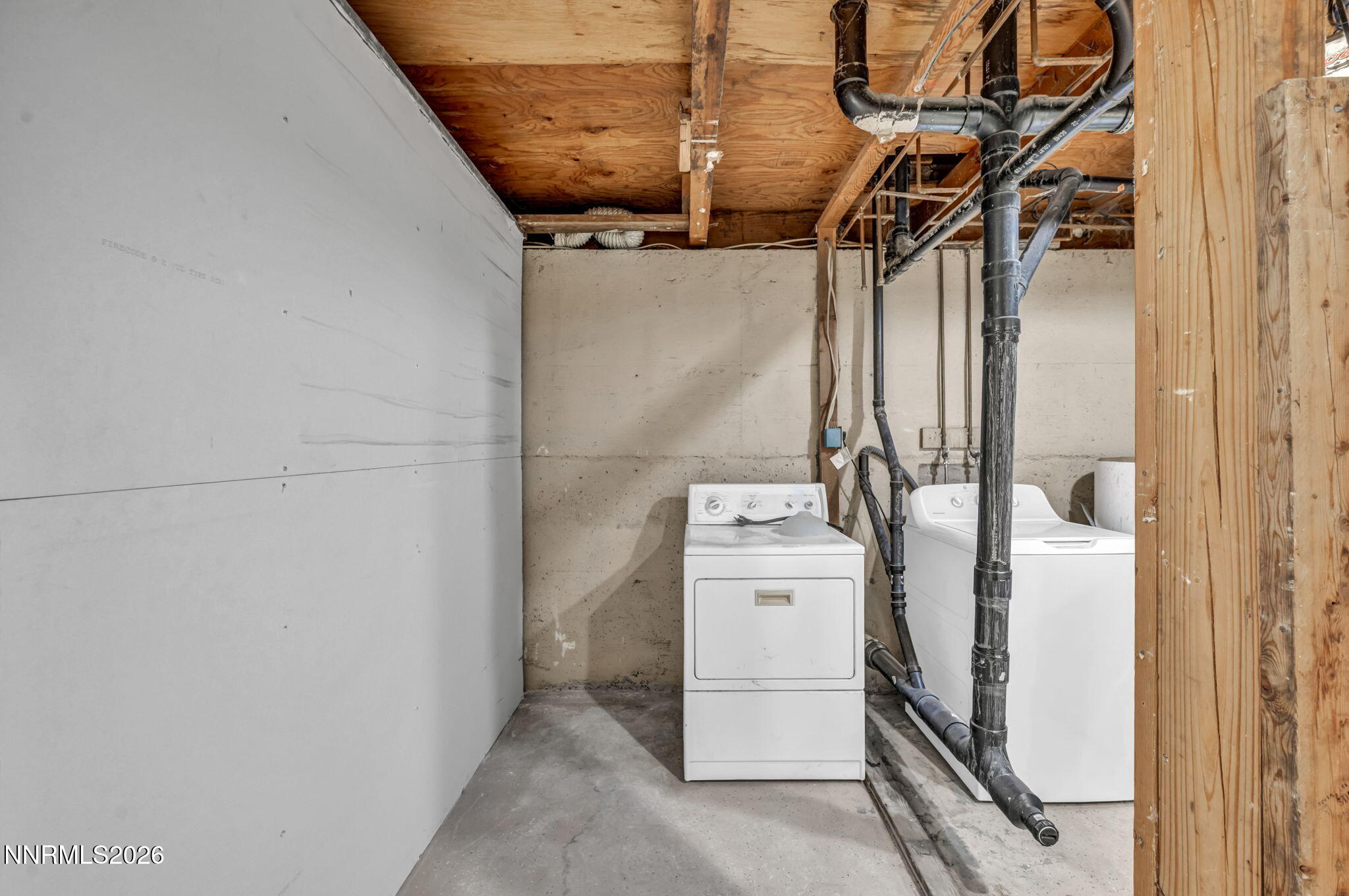 710 Addler Road Gardnerville, NV 89460 - Photo 40 of 68 80-web-or-mls-710-addler-rd
