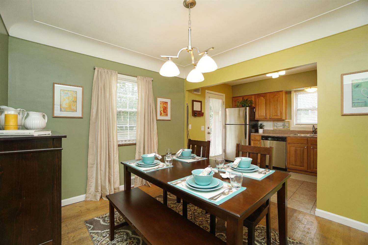 5426 Vogel Road Cincinnati, OH 45239 - Photo 8 of 23