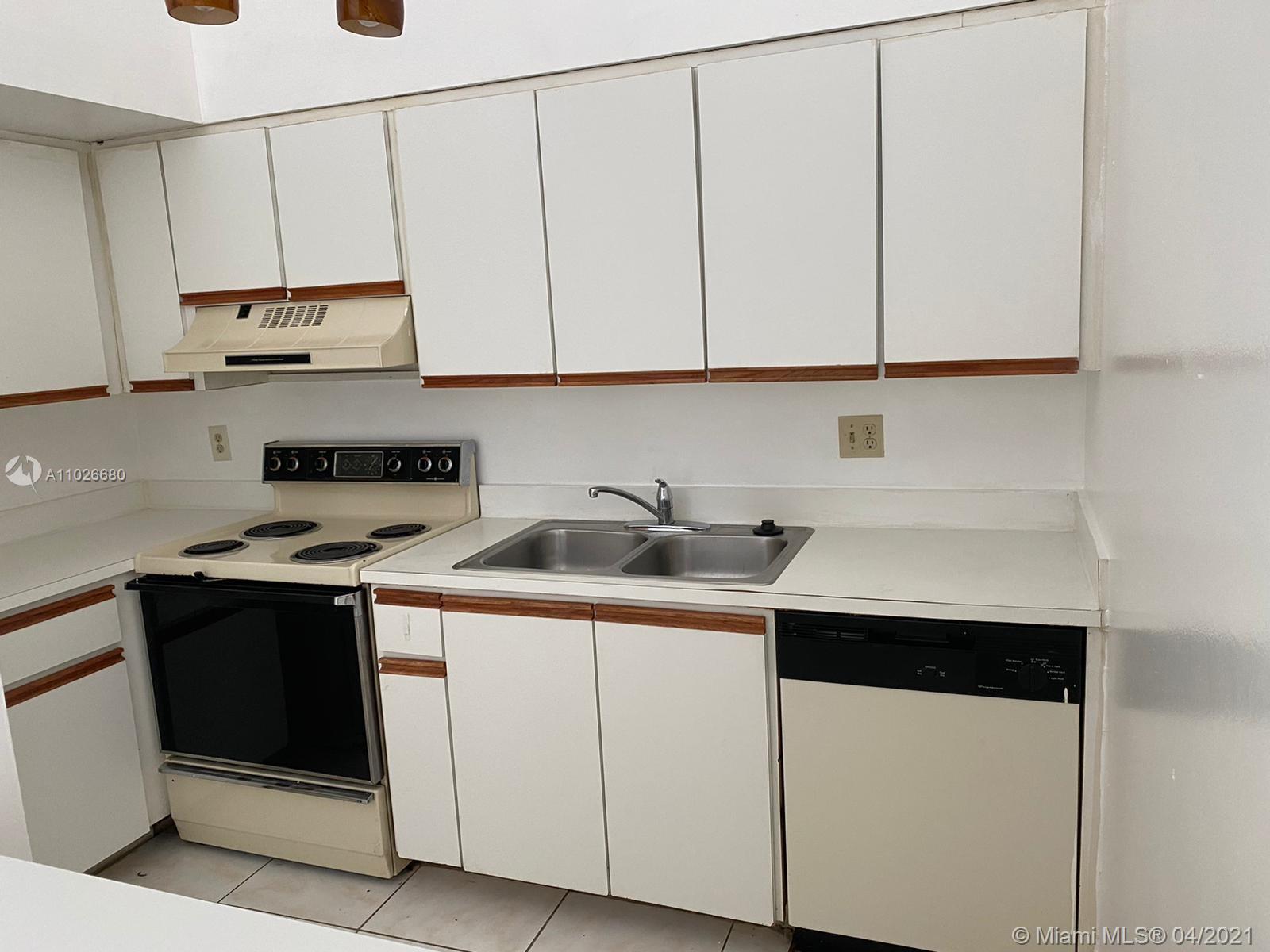 7450 Northwest 34th Street Lauderhill, FL 33351 - Photo 4 of 28
