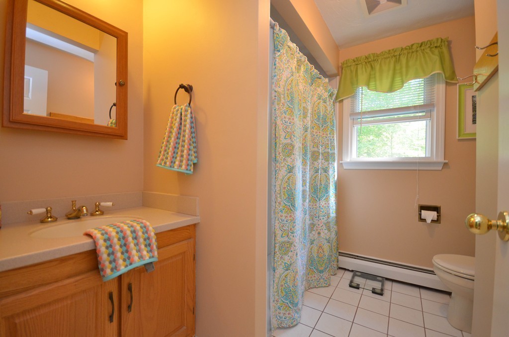 30 Maple Lane Sutton, MA 01590 - Photo 24 of 30 Gallery Image 24