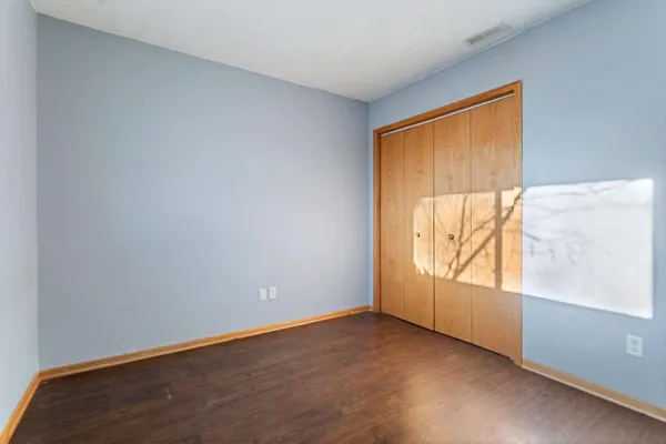 $140,000 | 6308 84th Court North, Brooklyn Park, MN 55445