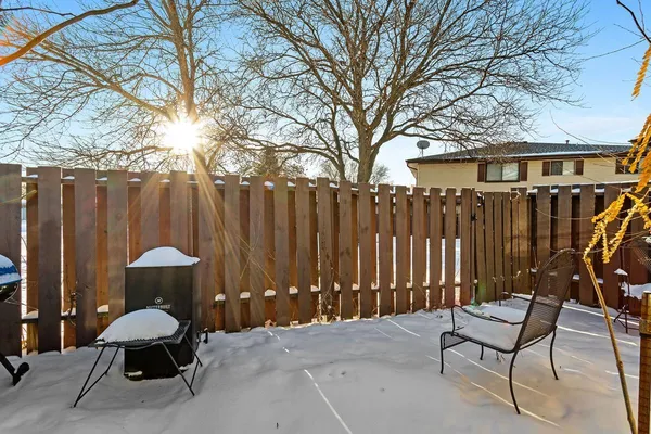 $140,000 | 6308 84th Court North, Brooklyn Park, MN 55445